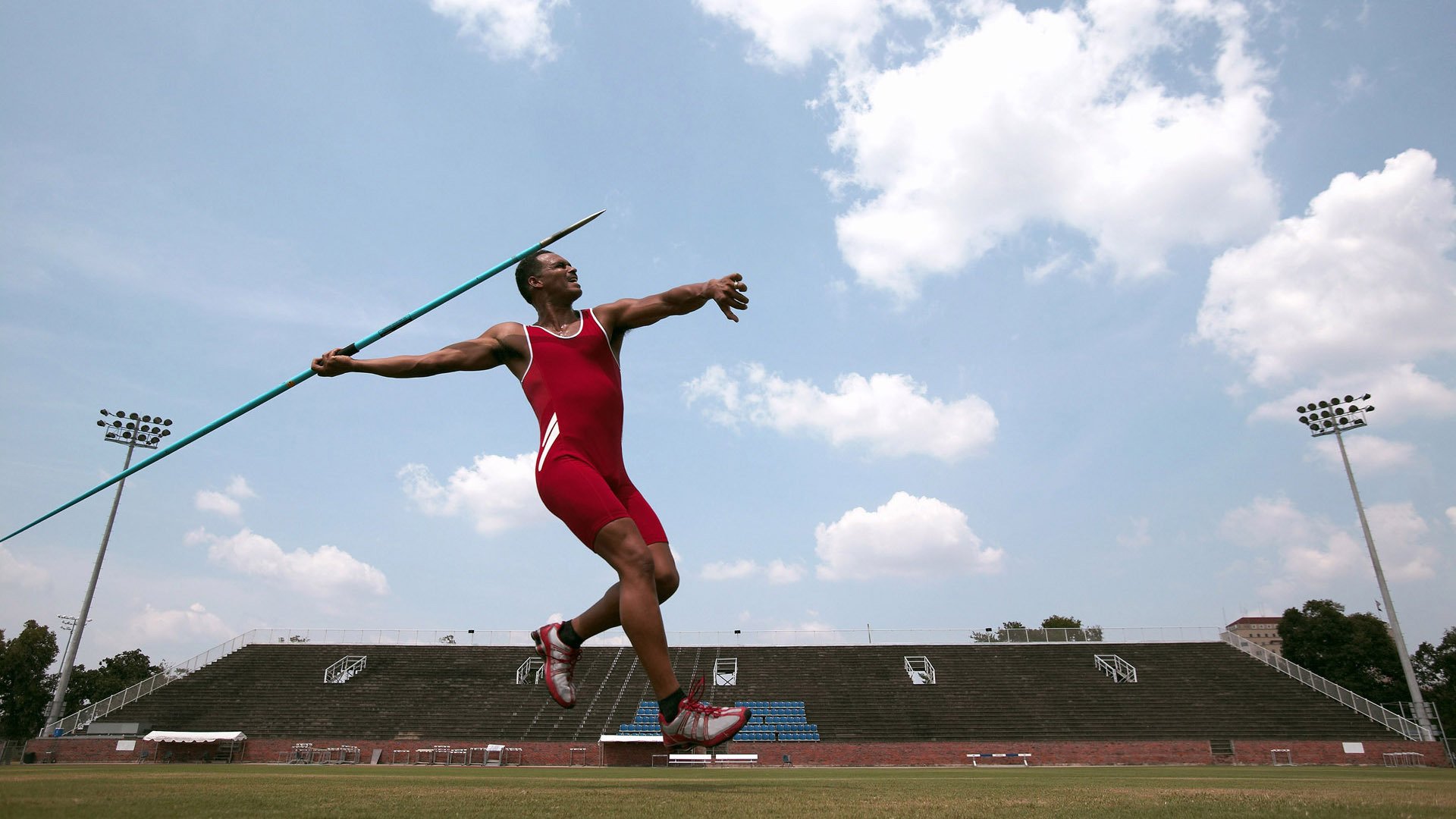 体育新闻中心发布体育题材纪录片播出平台合作公告，体育新闻播放