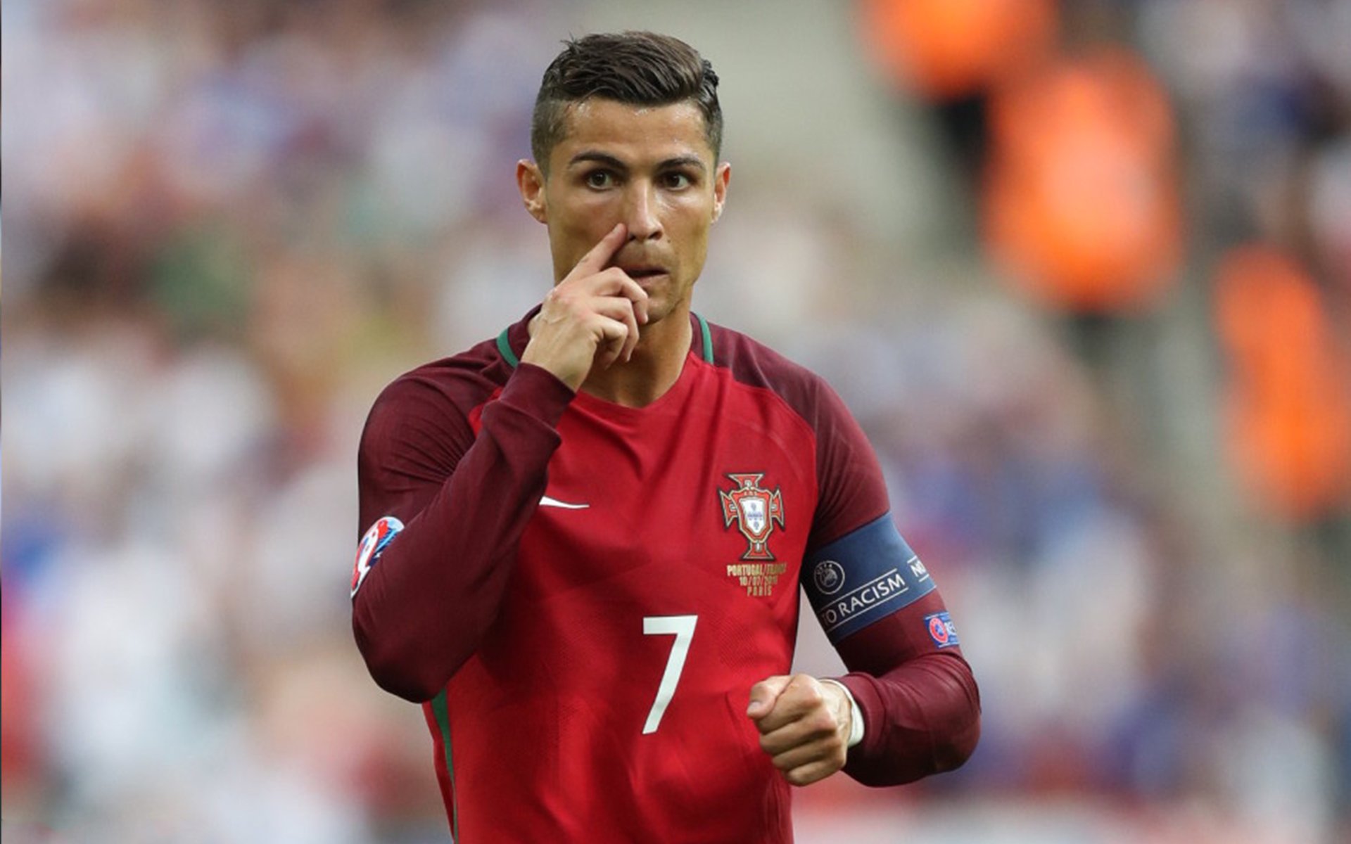 联赛转播：高清、沉浸式观看体验的提升，沉浸式看展